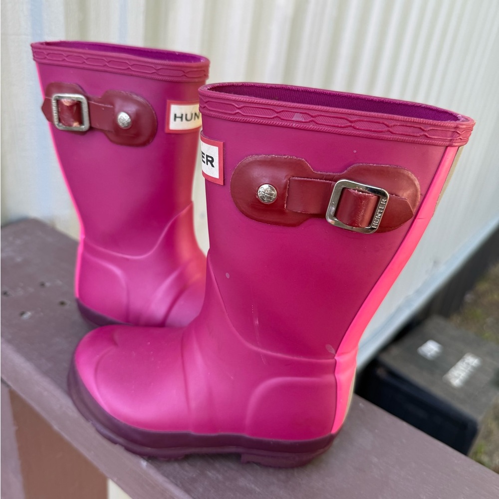 Hunter Pink Rain Boots with Buckle